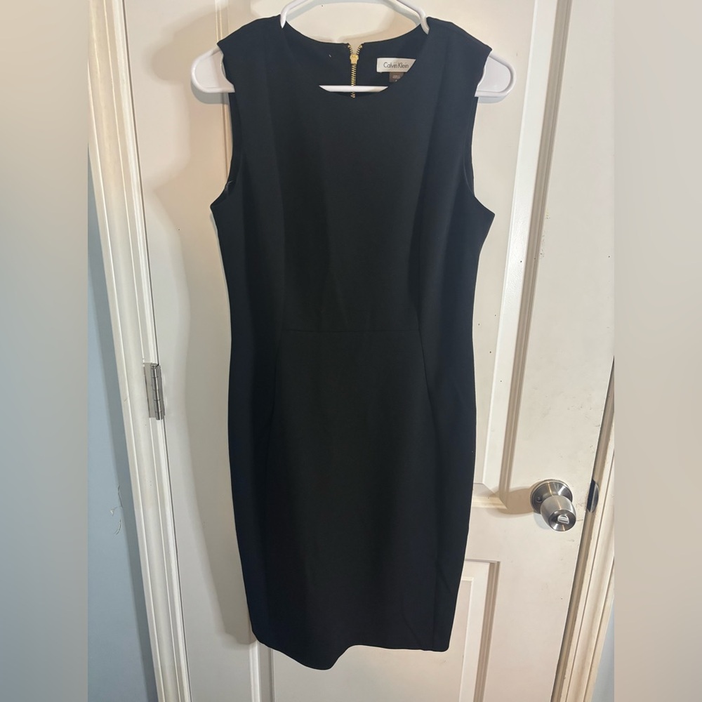 Calvin Klein Black Sleeveless mini Dress size 6 EUC